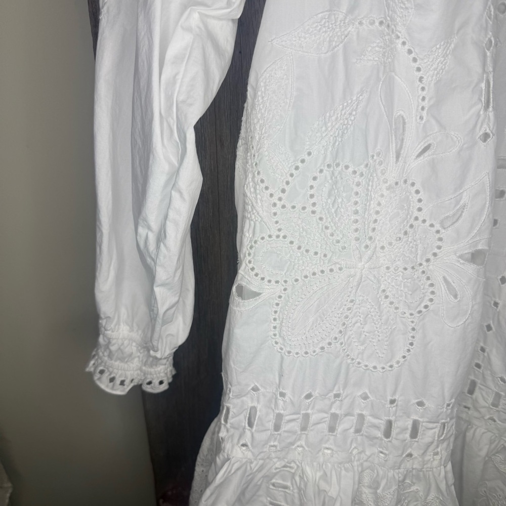 Rails Saylor Eyelet Dress in White * Missing Belt* size Small - Picture 8 of 14